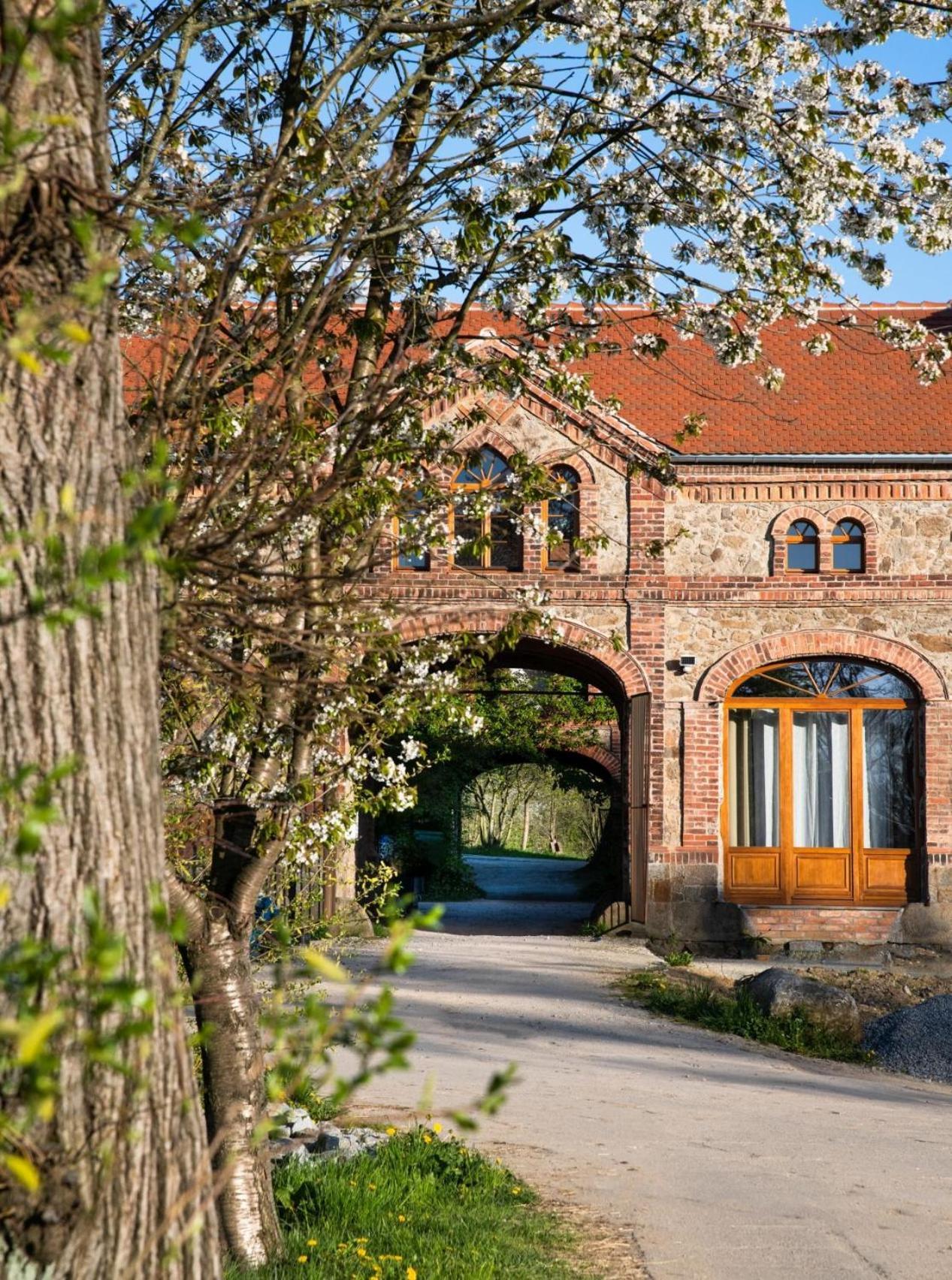 Historisches Rittergut Hexenburgbeidresden Nahe Sachsische Schweiz, Dresden - Mit Badeteich Apartment Grossharthau Exterior photo